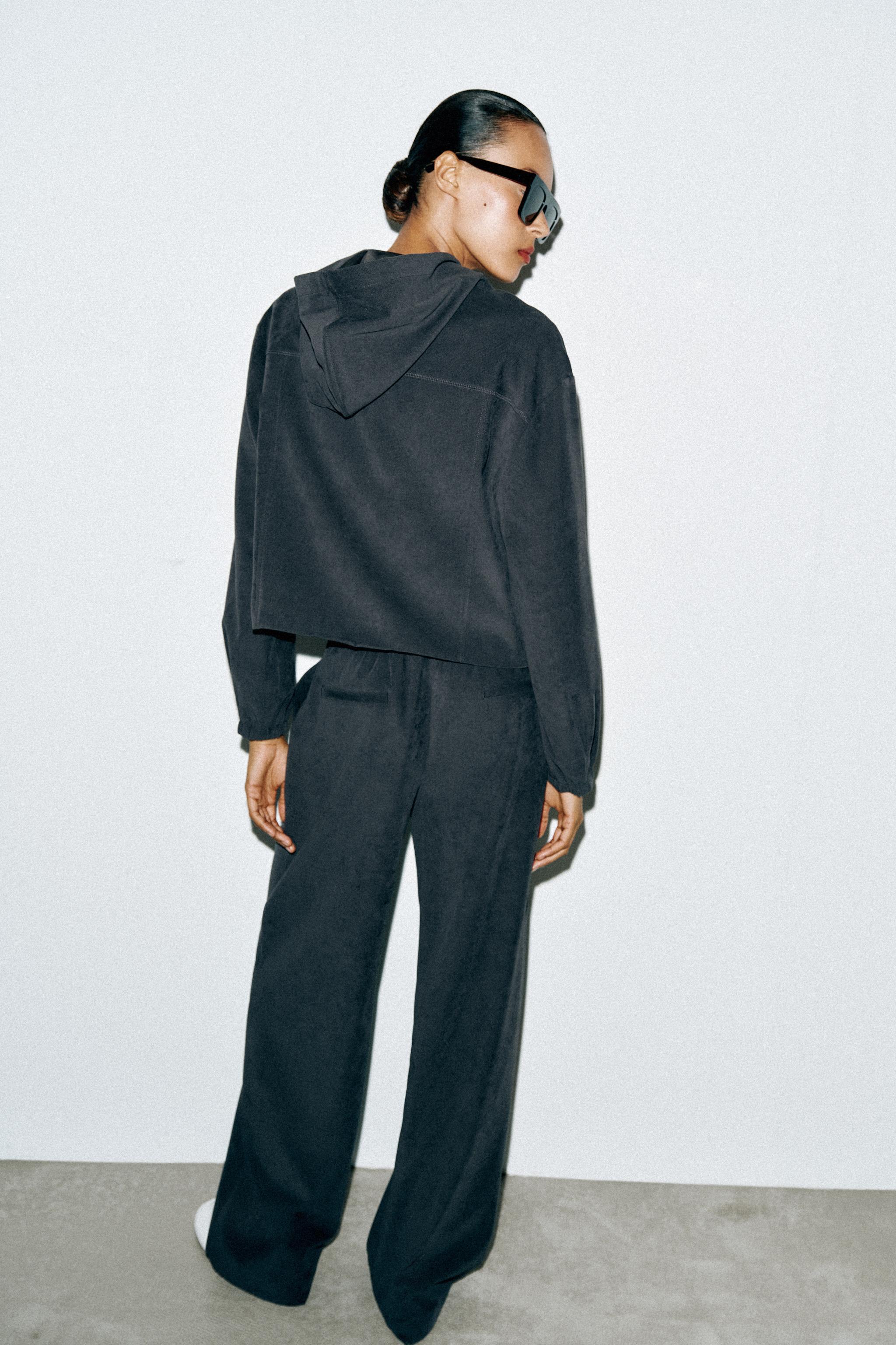 HOODED BOMBER JACKET
